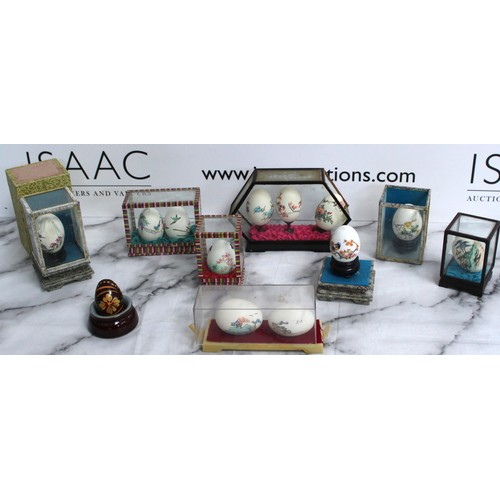 69 - A Selection Of Decorative Eggs In Various Conditions Look To Be Hand Painted
COLLECTION ONLY