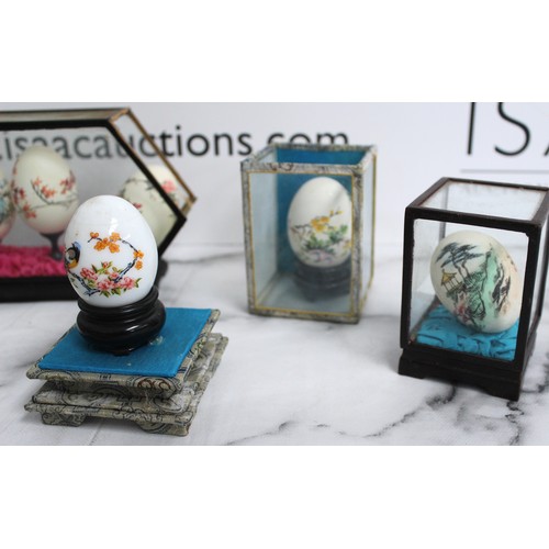 69 - A Selection Of Decorative Eggs In Various Conditions Look To Be Hand Painted
COLLECTION ONLY