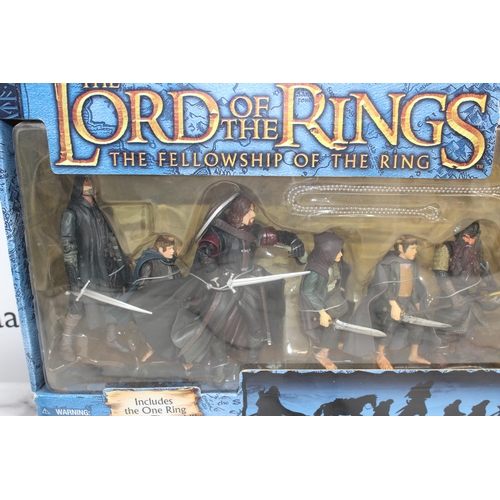 BOXED TOY BIZ THE LORD OF THE RINGS THE FELLOWSHIP OF THE RING DELUXE ...