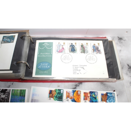 527 - A Quantity Of 1st Day Covers And 2 Stamp Albums