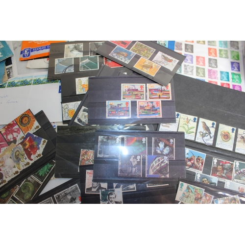 528 - A Large  Quantity Of Stamps And Stamp Albums