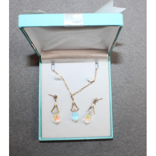 516 - Stamped 375 Gold Necklace & Earrings In Box
All Proceeds Go To Charity