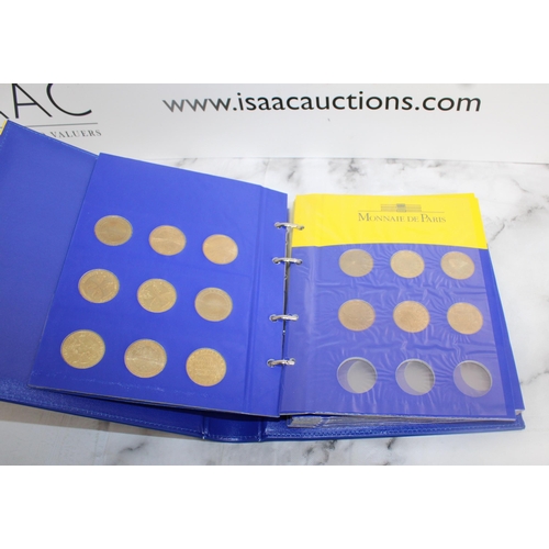 356 - Monnaie De Paris 15 Coin/Medal Collection In Folder