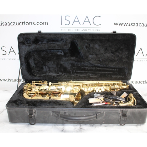 204 - Boxed Saxophone McEVOY N.F3265C