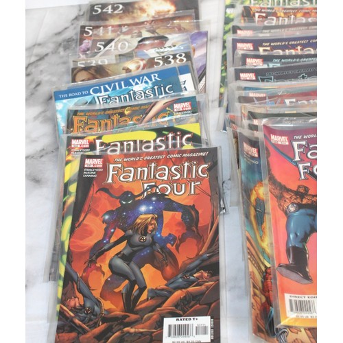 219 - A Quantity Of Marvel Comics Including Fantastic Four, Dark-hawk, Rom And Others