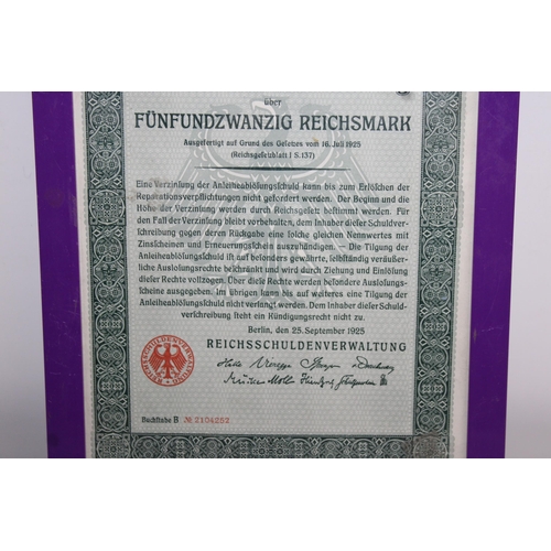 150 - Framed 1925 Dated TWENTY FIVE REICHMARK - No 2104252

COLLECTION ONLY DUE TO FRAME 
31 X 22CM