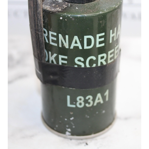 231 - Hand Grenades & Smoke Grenade