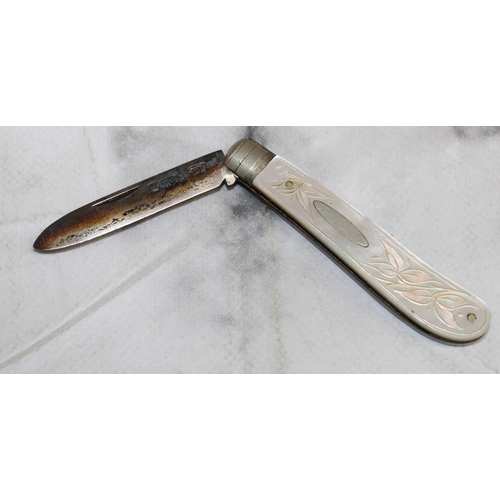 162 - 8 x Collectable Pocket Knifes(One Is Mother Of Pearl With Silver Hallmark)