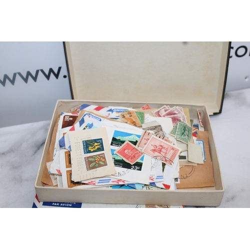 544 - Large Quantity Of Collectable Stamps Franked & Unfranked/Albums Etc