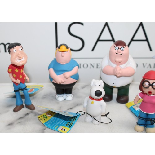 889 - United Labels Comic Ware Family Guy/ Wallis & Gromit Collectable Figurines