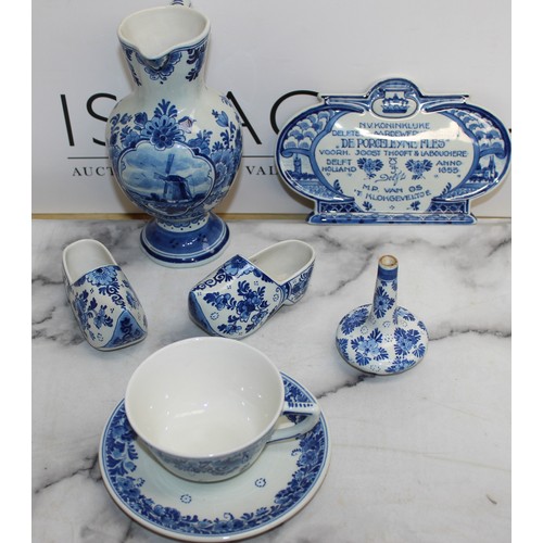 69 - Selection Of Royal Delft Items Inc- Cup & Saucers/Clogs/Jug/Vase
COLLECTION ONLY