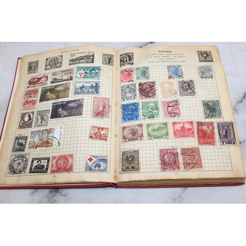 345 - 3 x Collection Of Stamps In Albums Franked/Unfranked