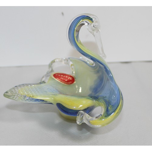 50 - Lavorazione Arte Murano Glass Bird Made In Italy Length 10cm
COLLECTION ONLY...