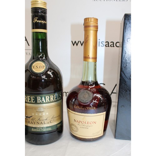 256 - Selection Of Alcohol Inc-2 x Boxed Alcohol & 5 x Unboxed Inc- Courvoisier Cognac Boxed/Remy Martin U... 