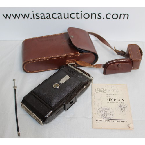 210 - A Zeiss Simplex Camera In A Leather Case With Accessories And Paperwork Untested