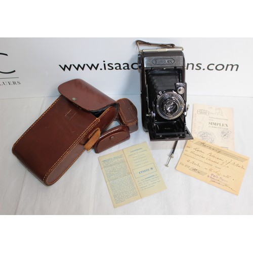 210 - A Zeiss Simplex Camera In A Leather Case With Accessories And Paperwork Untested