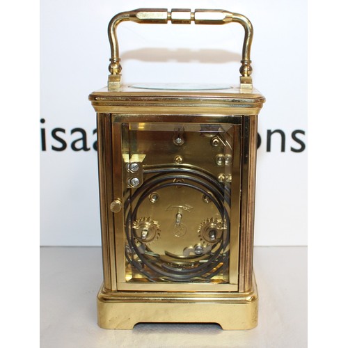 37 - L'Epee Fondee en 1839 Sainte Suxanne France Decorative Brass Carriage Clock Height-13cm x 9cm x 8cm
...