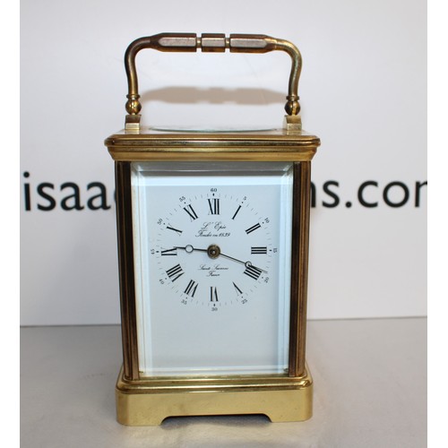 37 - L'Epee Fondee en 1839 Sainte Suxanne France Decorative Brass Carriage Clock Height-13cm x 9cm x 8cm
...