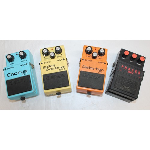 219 - Tascam Ministudio Porta 02 Made In Taiwan & Guitar Effects Inc  -BOSS Chorus CE-2 Made In Japan/ BOS... 