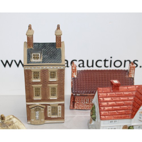 137 - A Large Quantity of Collectable Houses Etc inc: Denby Village Coalport Lilliput Lane And Heritage Ho... 