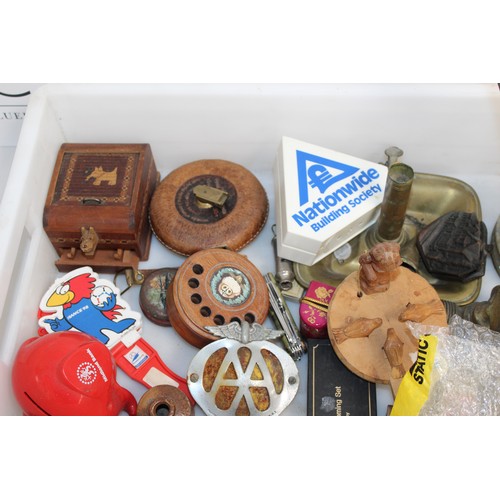 144 - A Tray Of Collectable Items
Tray Not Included
COLLECTION ONLY