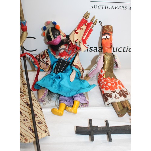 150 - Collection Of Vintage Decorative Puppets Various Conditions