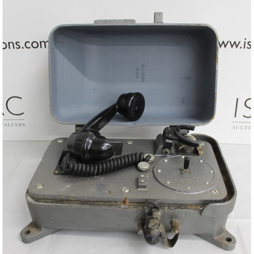 325 - A C.B.Telephone By Telephone Manufacturing Co.Ltd London S.E.21 Height 20cm Length 38cm Untested