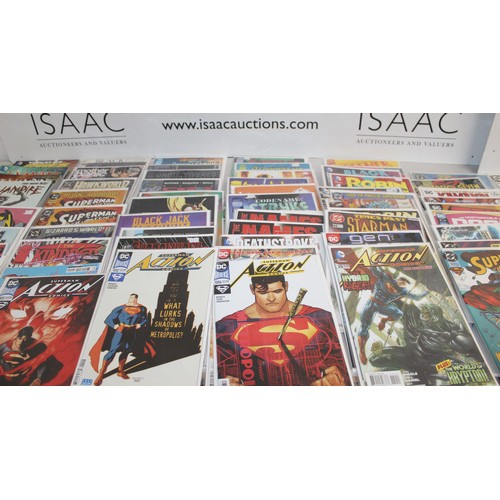 23 - A Large Quantity Of Comics Including Dc Marvel I Vampire, Catwoman, DoomPatrol, Skreemer And \others...