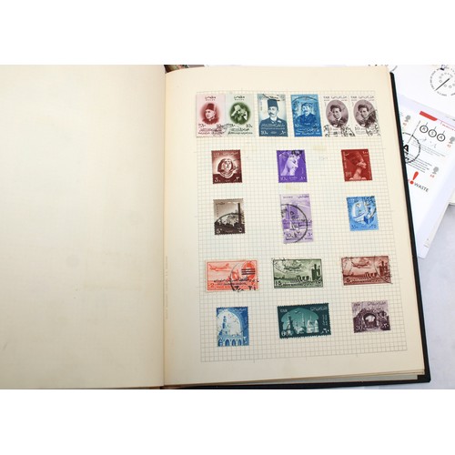 361 - Quantity Of World wide Stamps In Albums/Royal Mail First Day Covers/Etc