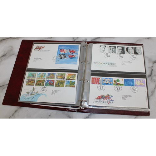 362 - 2 x Folders Containing Royal Mail First Day Covers Etc
Quantity Of Only Showing Some In Pictures