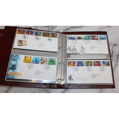 362 - 2 x Folders Containing Royal Mail First Day Covers Etc
Quantity Of Only Showing Some In Pictures