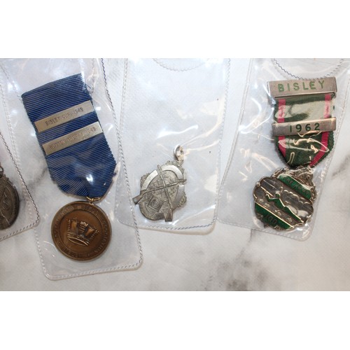 160 - Selection Of Badges/Medals Etc