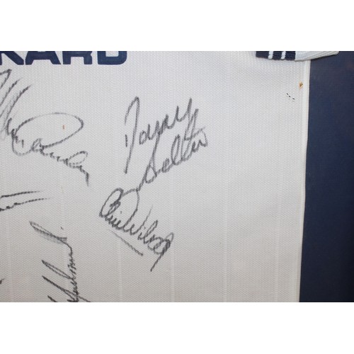 286 - Framed 1997-98 Tottenham Hotspur Signed Shirt Height-107cm x 88cm

INCLUDES 18 SIGNATURES

COLLECTIO... 