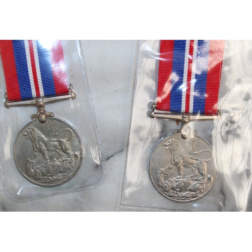 338 - 10 x WW2 Medals