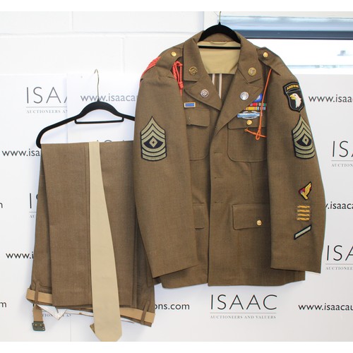 327 - Airborne US Jacket And Trousers (Suit)