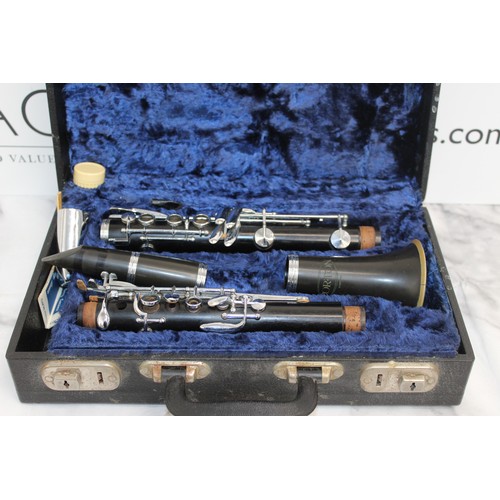 224 - Boxed Musical Clarinet