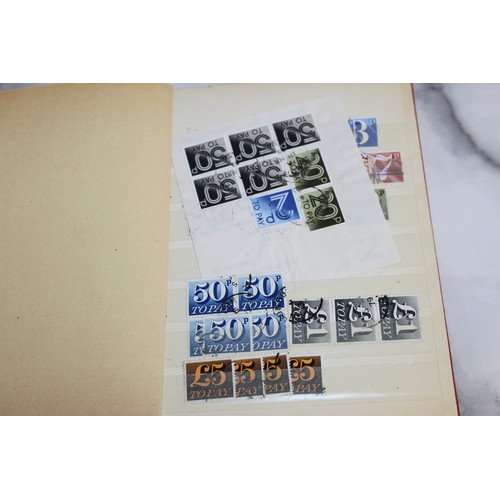 367 - A Quantity Of Stamps Some In Albums Including Franked And Unfranked Stamps