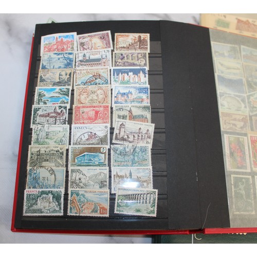 367 - A Quantity Of Stamps Some In Albums Including Franked And Unfranked Stamps