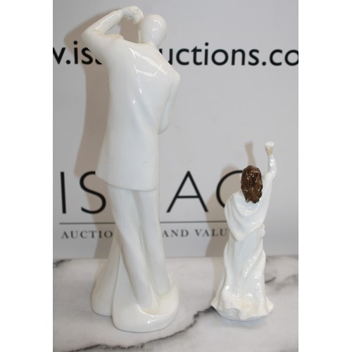 190 - Two Royal Doulton Figurines Inc-Our First Christmas & Au Revoir Tallest 28cm
COLLECTION ONLY