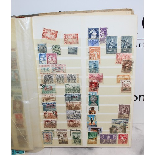 985 - A Stamp Album Of Worldwide Stamps