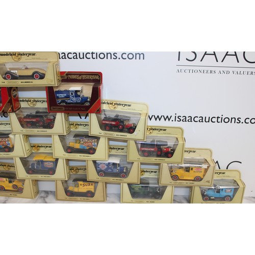 989 - A Quantity Of Boxed Models Of Yesteryear Vehicles