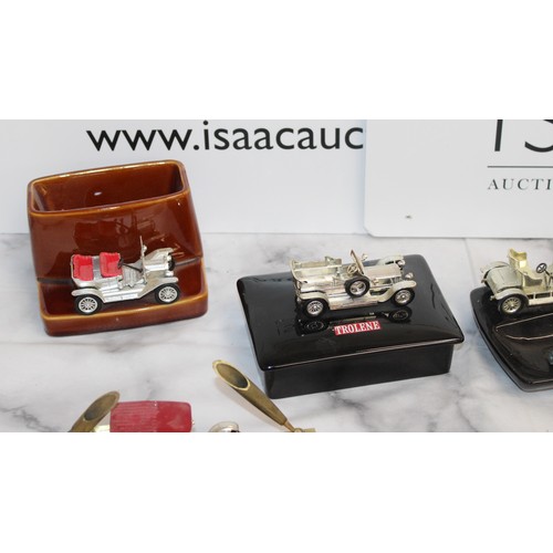 991 - A Quantity Of Ashtrays And Boxes With Car Memorabilia And Pen Stand
COLLECTION ONLY