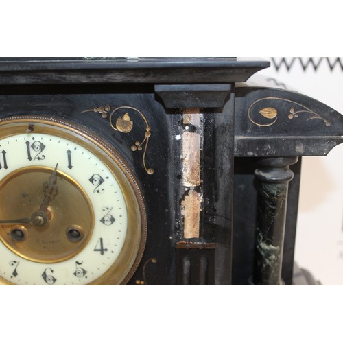 77 - A Large Mantal Clock
Height 36.5cm
Length 43.5cm
Damage Shown In Pictures
Untested
COLLECTION ONLY