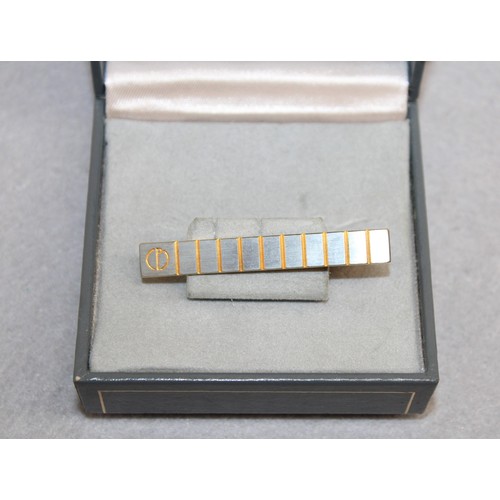 408 - Boxed DUNHILL Tie Pin