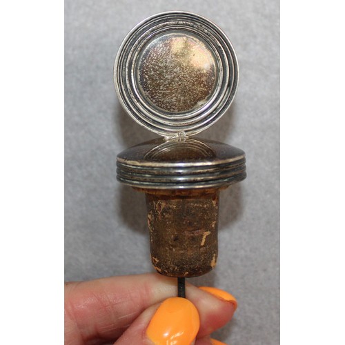 446 - Silver Hallmarked Bottle Stopper