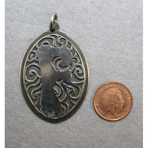 449 - Stamped 900 'F' Silver Pendant