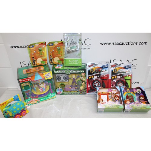 658 - 10 x New Toys Etc Inc- Fisher-Price Sweet Streets Village/Sassy Pull & Go Elephant Pal/ Code Lyoko R... 