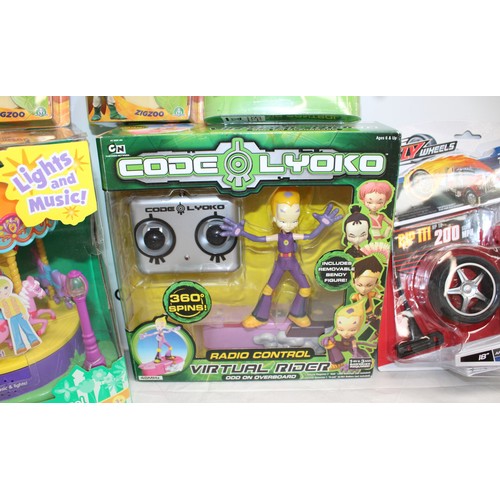 658 - 10 x New Toys Etc Inc- Fisher-Price Sweet Streets Village/Sassy Pull & Go Elephant Pal/ Code Lyoko R... 