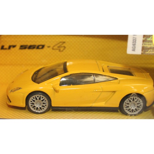 688 - 3 x Boxed Collectable Lamborghini Mondo Motors