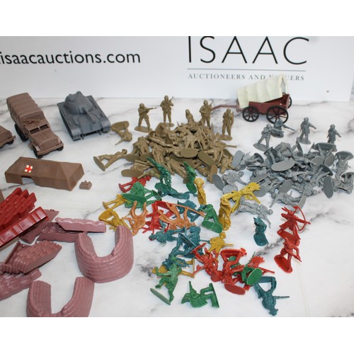 698 - A Box Of Military Vehicles, Soldiers And Accessories